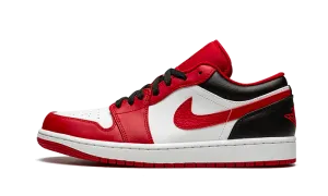 Air Jordan 1 Low Bulls