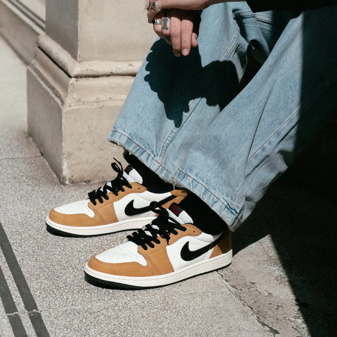 Air Jordan 1 Low OG Rookie of the Year