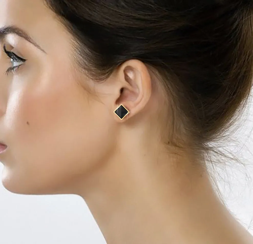 Black Onyx Pyramids 18 Karat Yellow Gold Stud Earrings