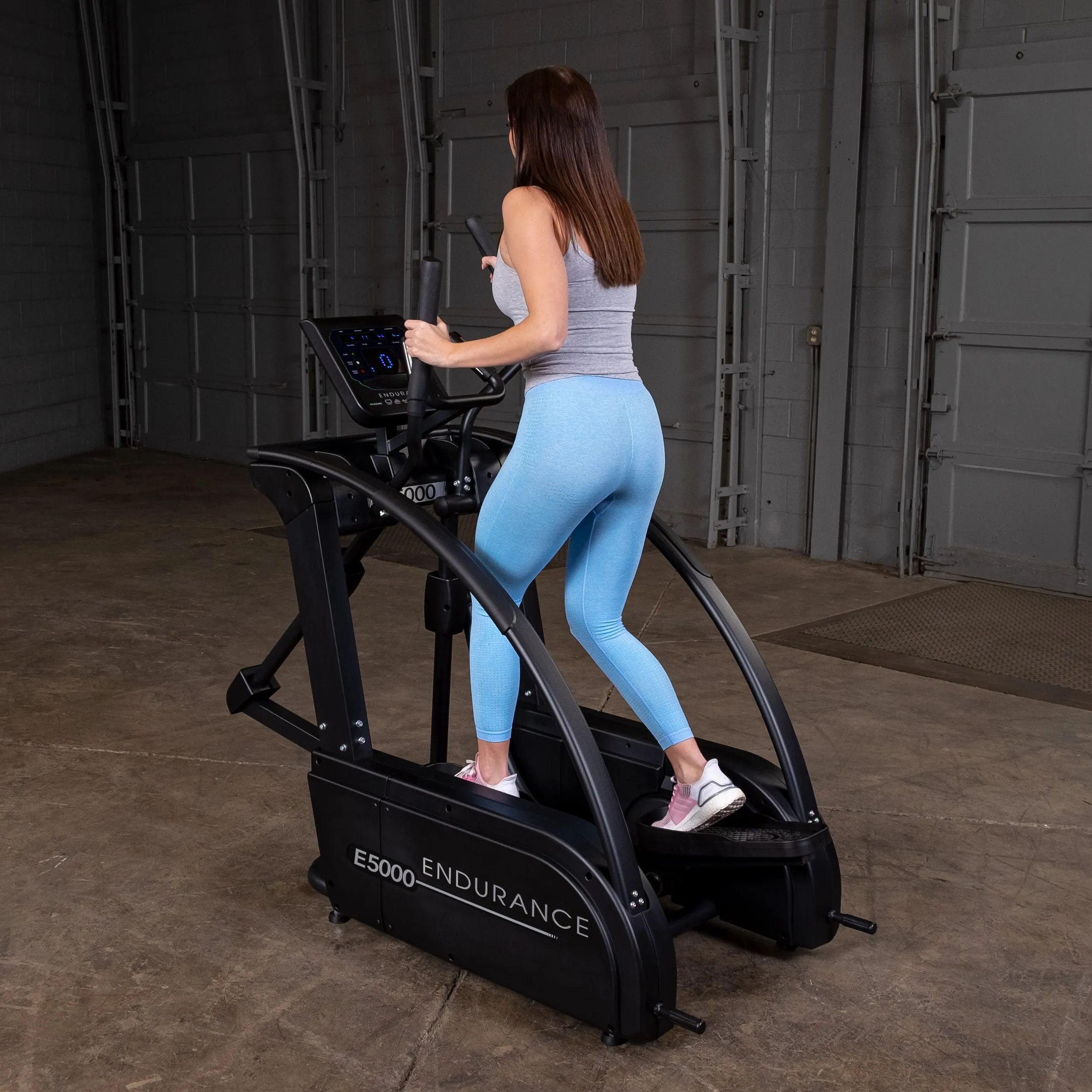 Body-Solid Endurance E5000 Premium Elliptical Trainer