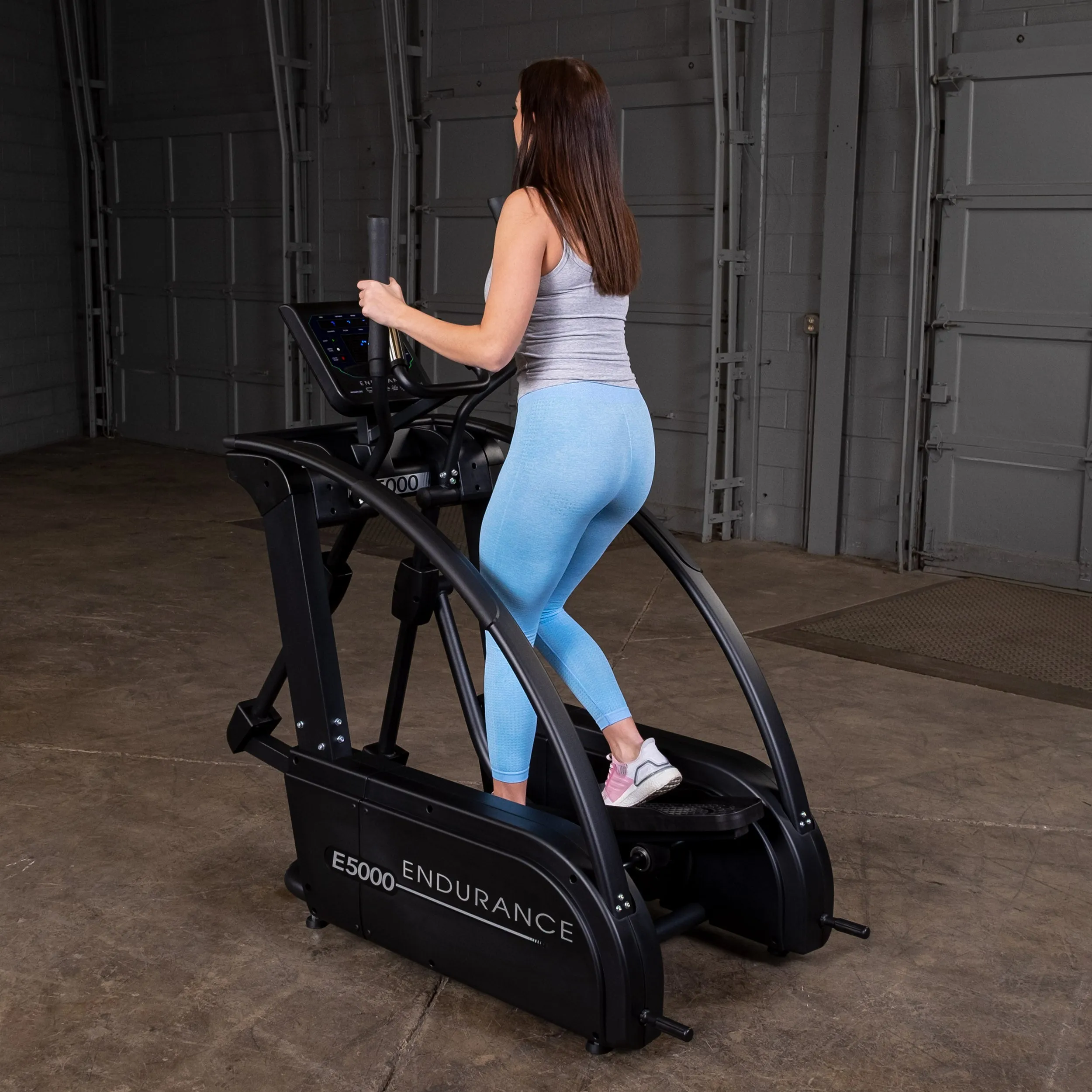 Body-Solid Endurance E5000 Premium Elliptical Trainer