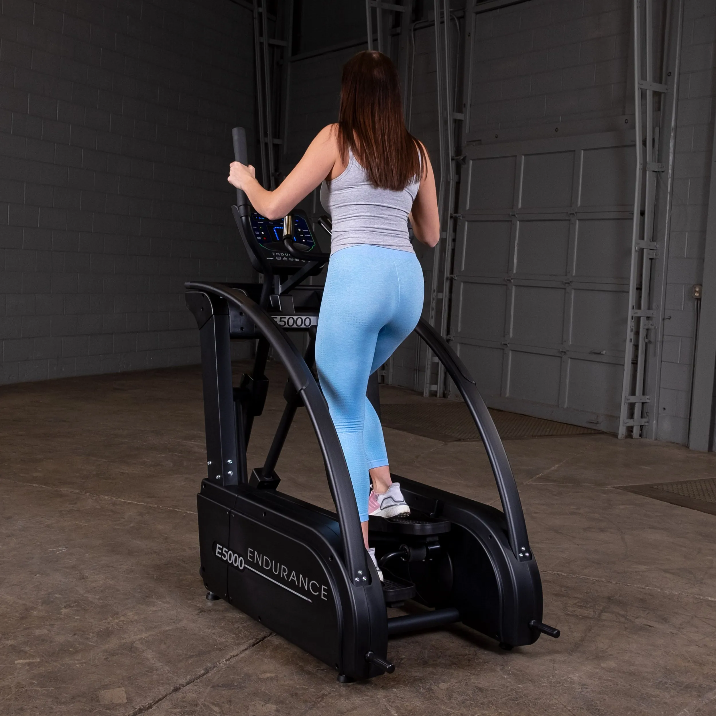 Body-Solid Endurance E5000 Premium Elliptical Trainer