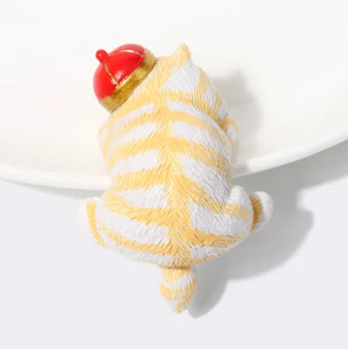 Forbidden City Royal Cat Qing Dynasty Prince Miniature Figurine