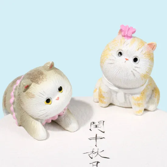 Forbidden City Royal Cat Qing Dynasty Princess Miniature Figurine