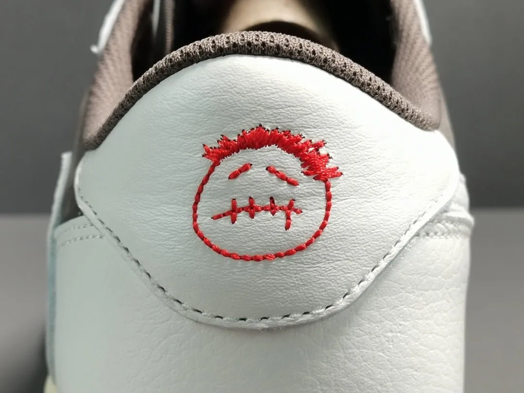 JORDAN 1 LOW x TRAVIS SCOTT REVERSE MOCHA