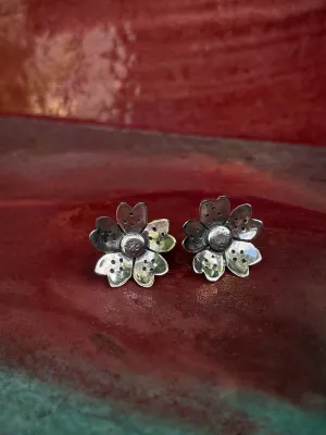 Orchid Stud