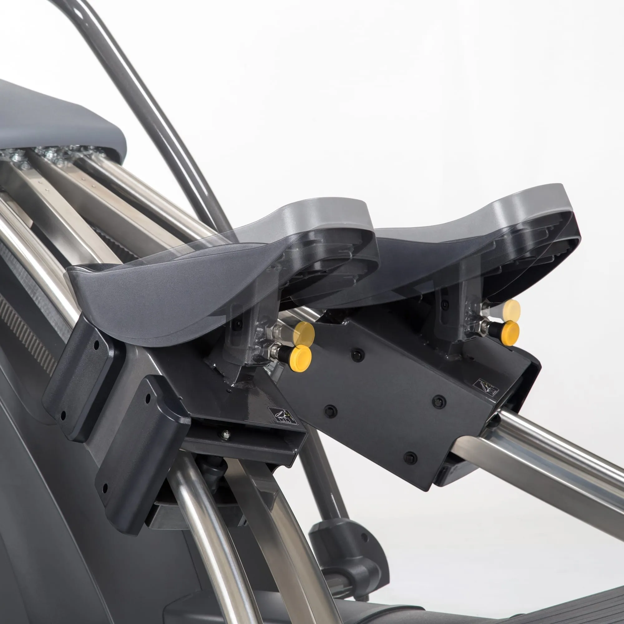 SportsArt Status Pinnacle Trainer S775