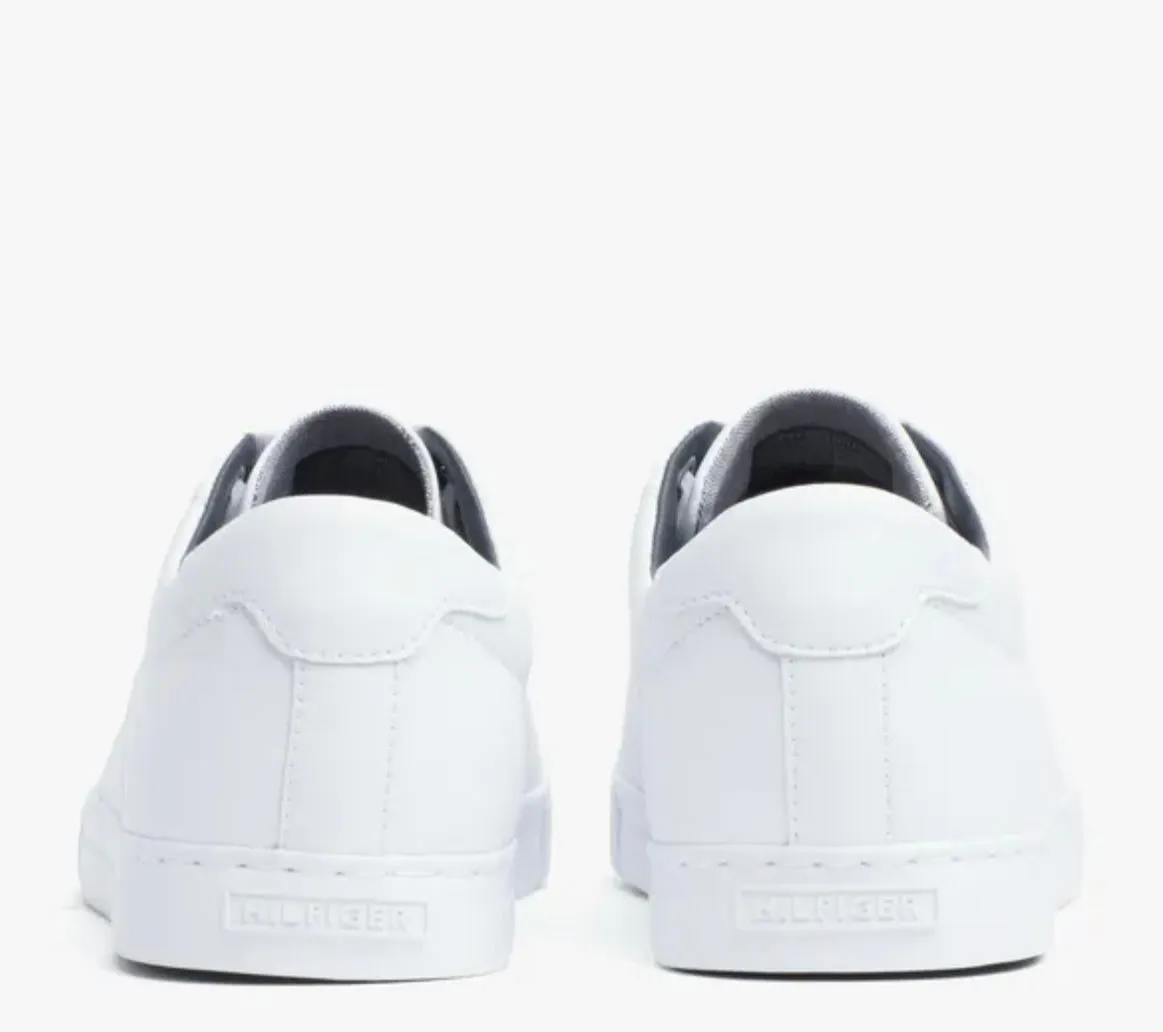 TRAINERS