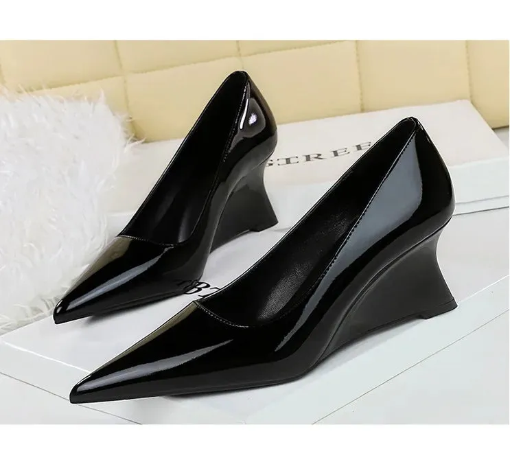 Women Pumps Pointed Toe Retro Shoes Women Shoes Designer Shallow Wedges High Heels Banquet Mules