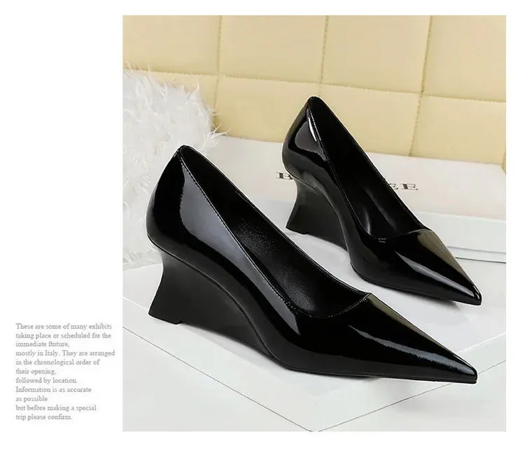 Women Pumps Pointed Toe Retro Shoes Women Shoes Designer Shallow Wedges High Heels Banquet Mules