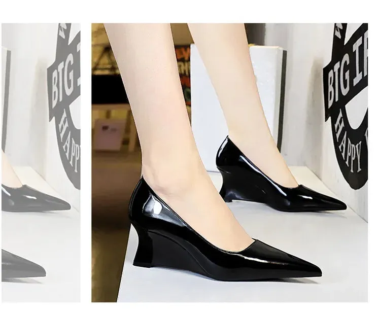 Women Pumps Pointed Toe Retro Shoes Women Shoes Designer Shallow Wedges High Heels Banquet Mules