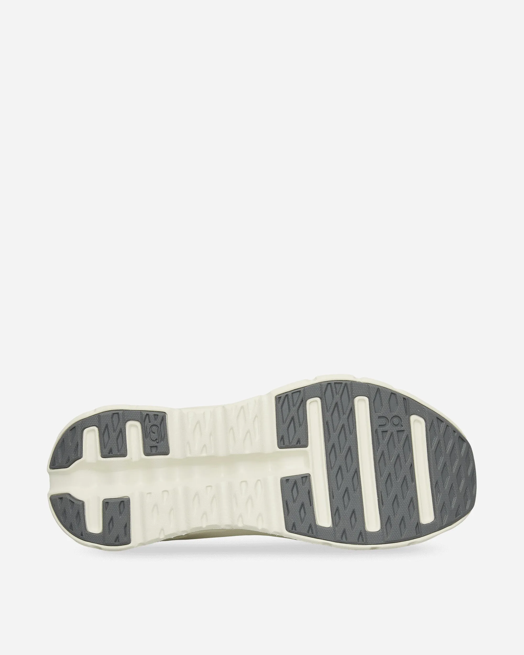 Women's Cloudtilt Sneakers Rock / Ivory